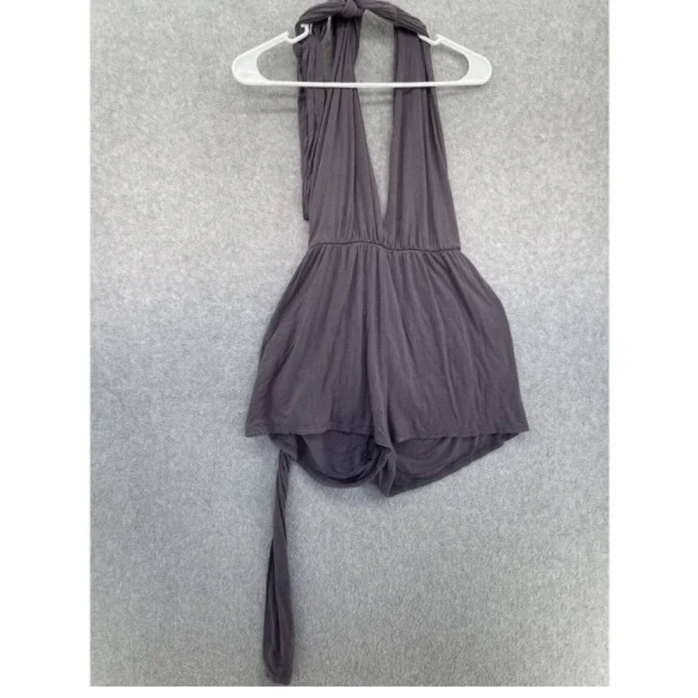 Lulu's Convertible V-Neck Purple Romper NWOT - Picture 8 of 11
